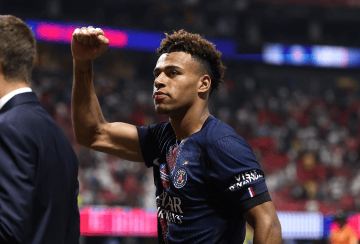 晴天霹雳！杜埃重伤缺阵数周，巴黎欧冠战拜仁失 “破局利器”