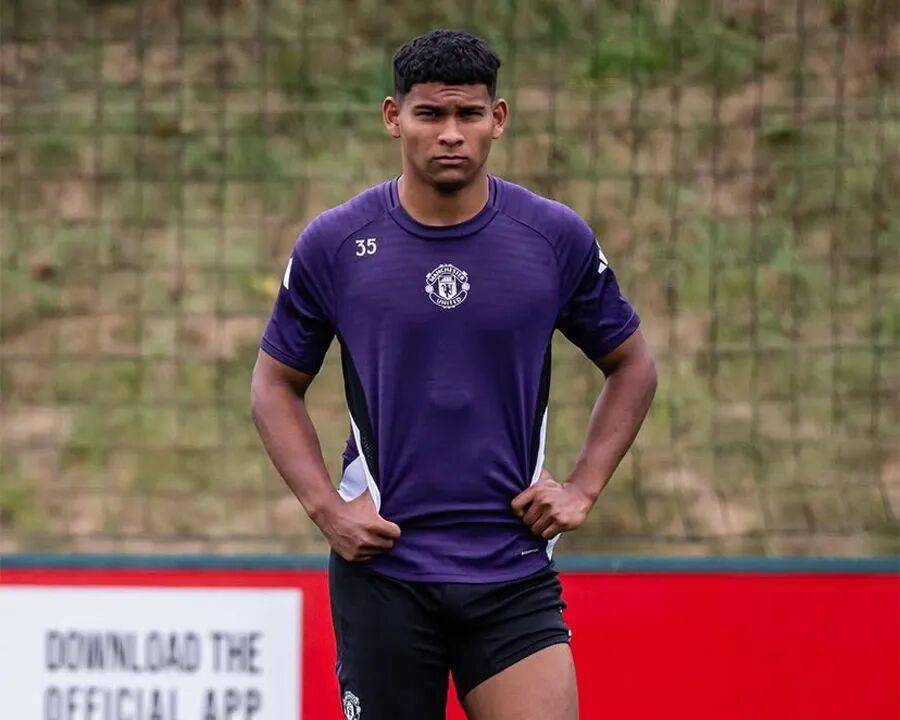 曼联700万新援被遗忘，欲取代马拉西亚！不住别墅只为遥望梦剧场